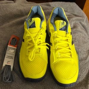 Men’s New Balance 896 sneakers